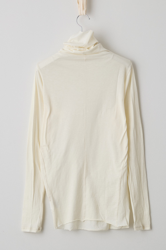 T002-11_raw white_27aw