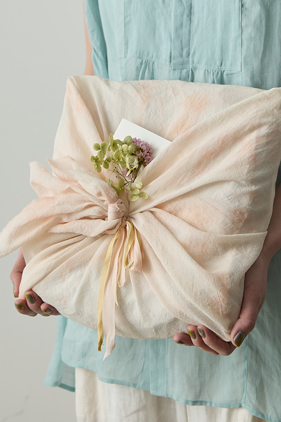 2026-mothers-day-special-gift-wrapping