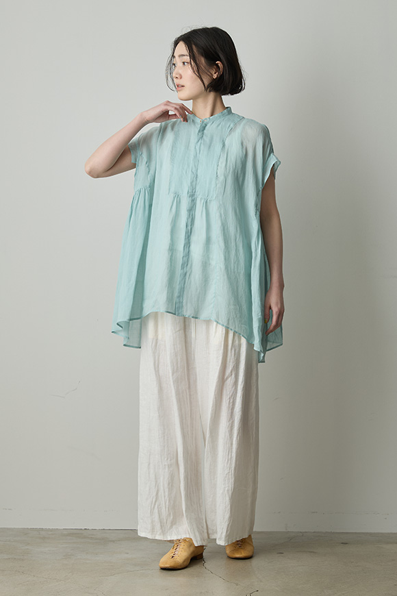 S261-26_off white