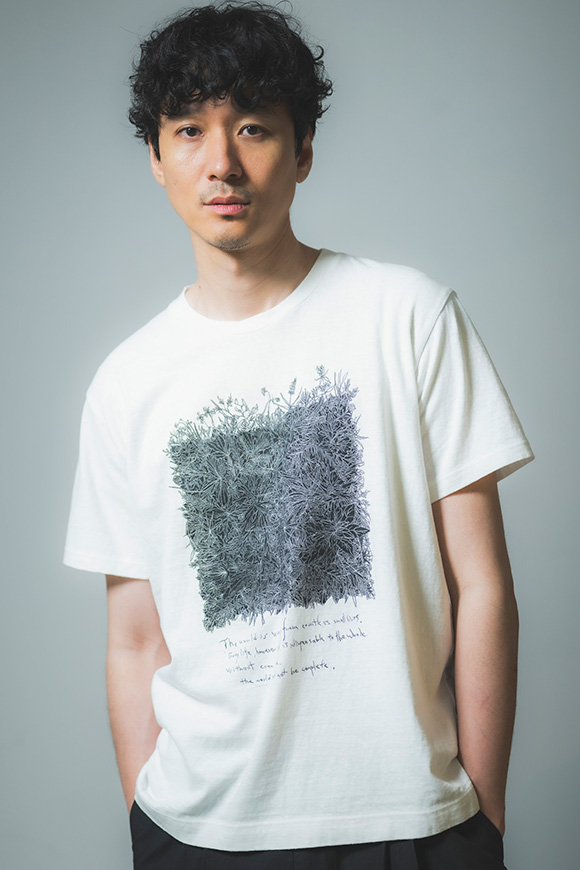 B272-04_off white
