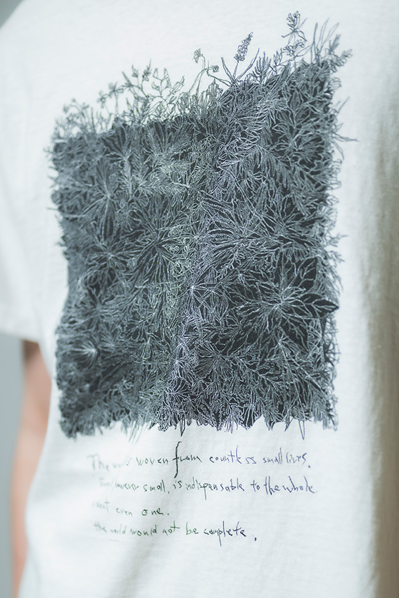 B272-04_off white