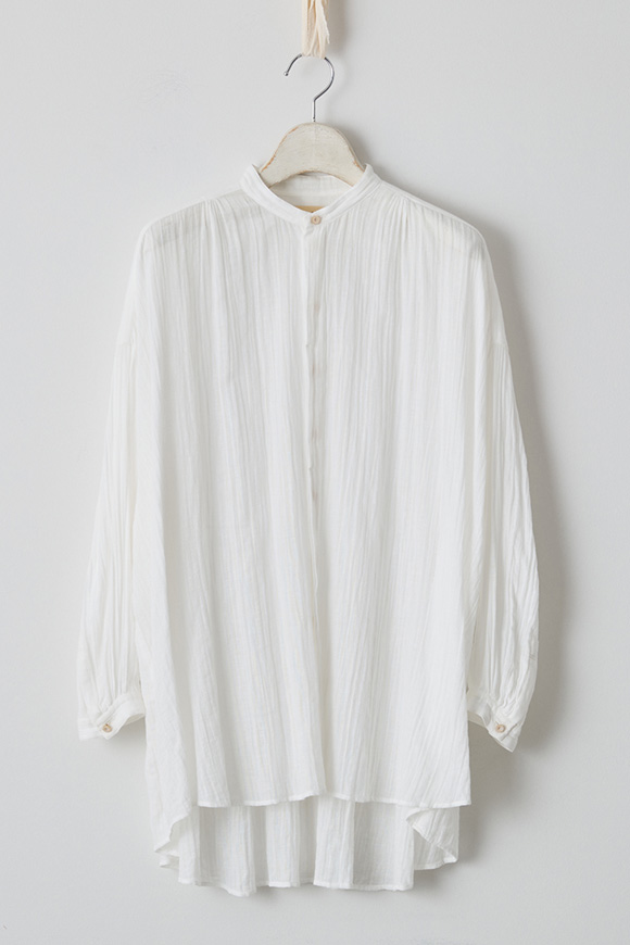 S271-01_off white