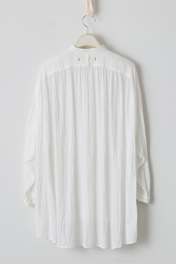 S271-01_off white