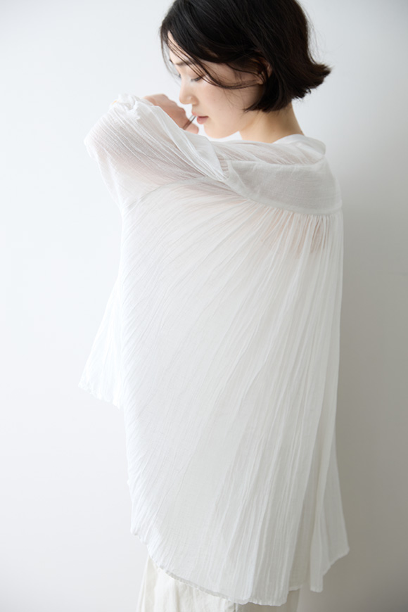 S271-03_off white
