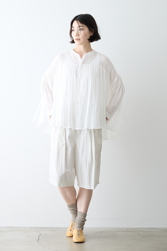 S271-03_off white