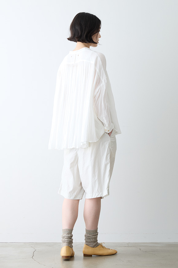 S271-03_off white