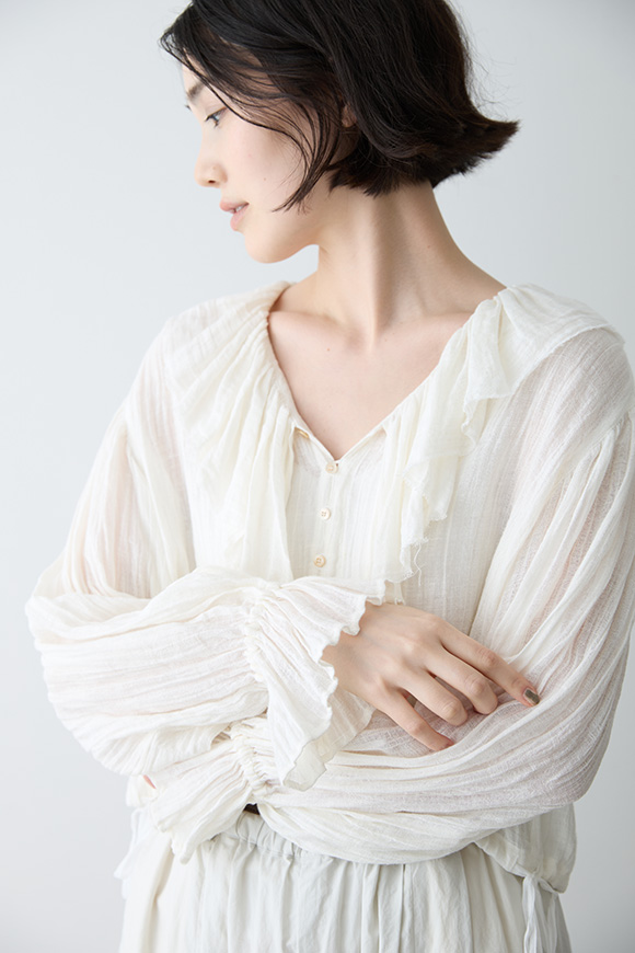 S271-04_off white