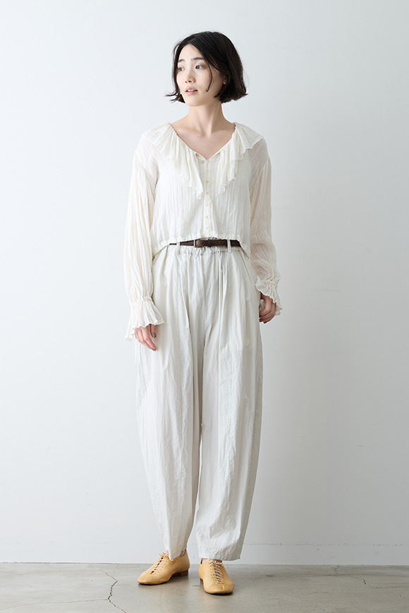S271-04_off white