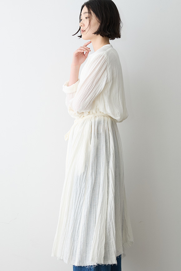 S271-05_off white