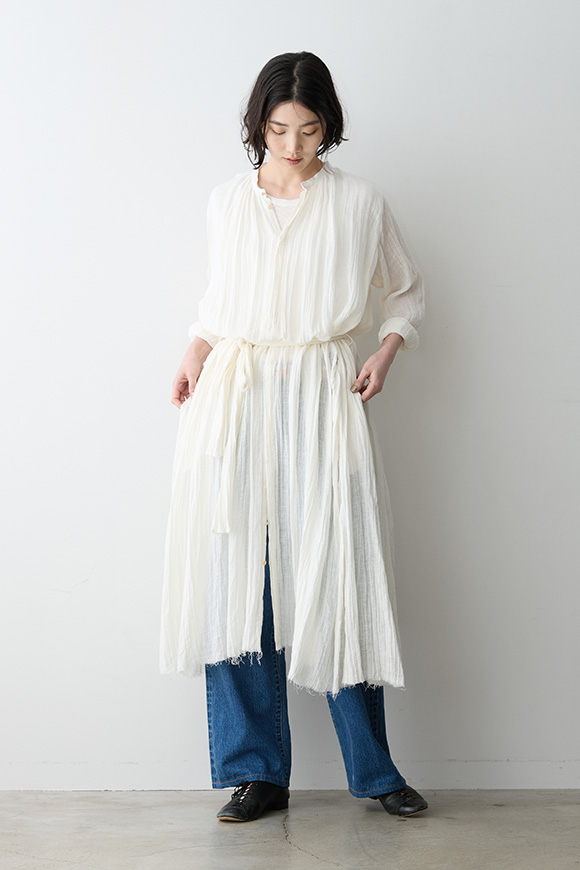 S271-05_off white