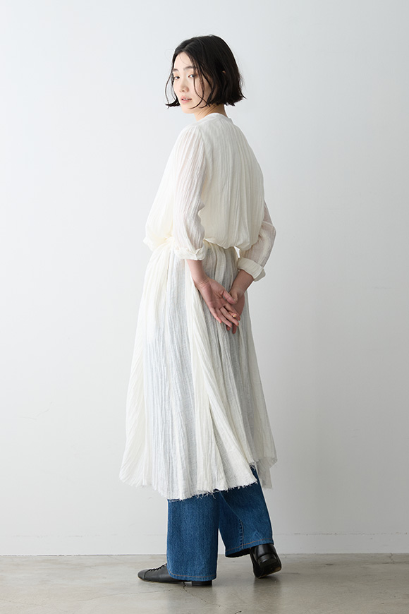 S271-05_off white