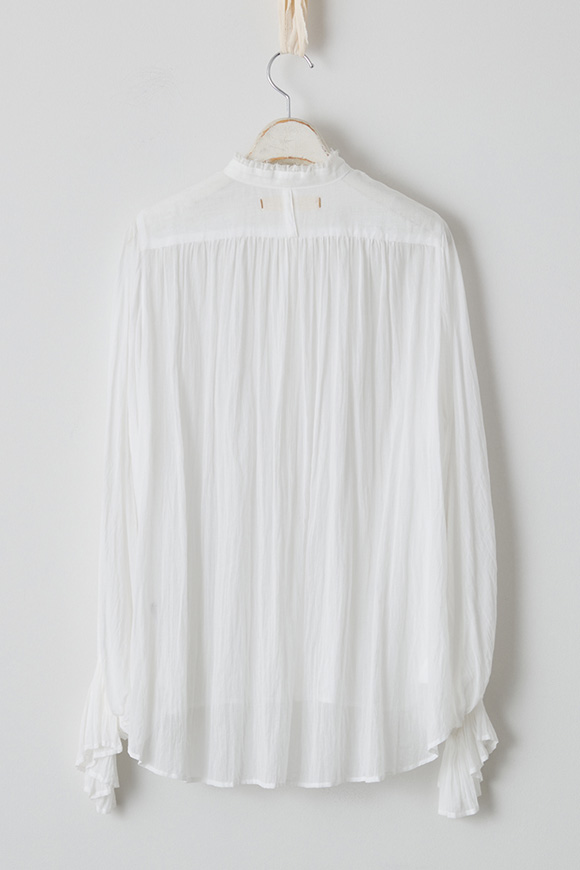 S271-07_off white