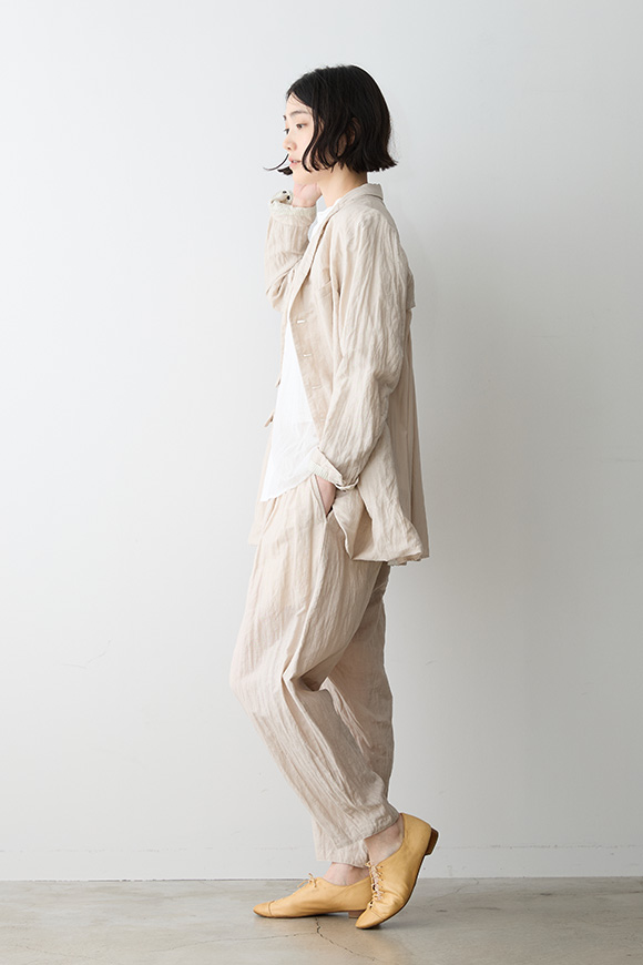 S271-24_off white