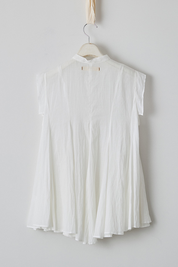 S271-22_off white