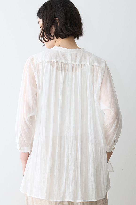 S271-24_off white