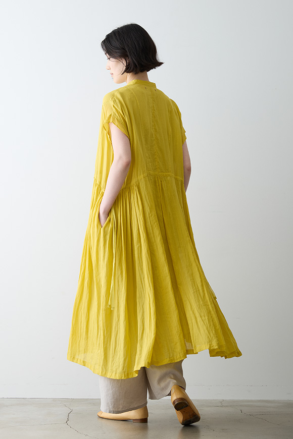 S272-18_beige