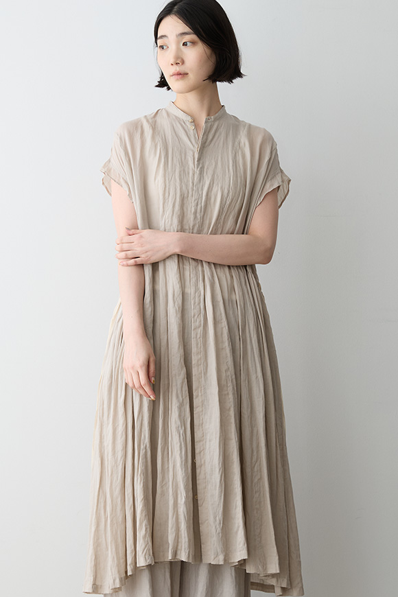 S271-33_mist ivory