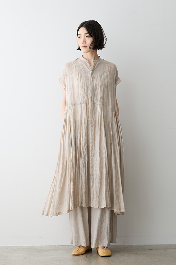 S271-33_mist ivory