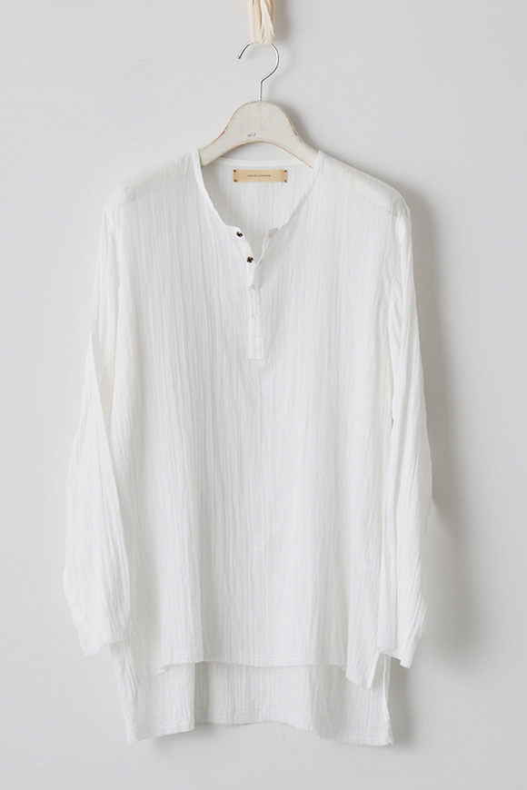 S272-01_off white