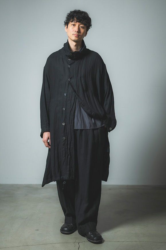 S272-14_black