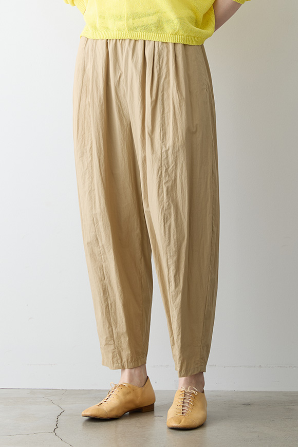 S272-05_hazel