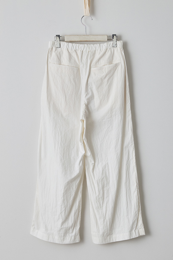S272-13_off white