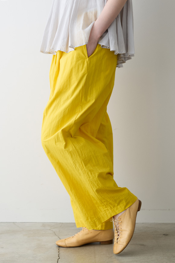 S272-13_jaune brillant