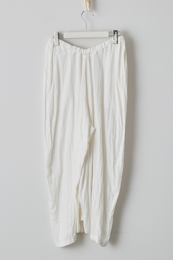 S272-20_off white