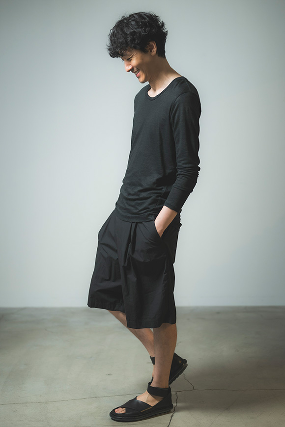 S272-21_black