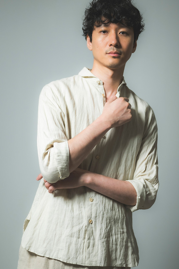 S273-01_dusty ivory