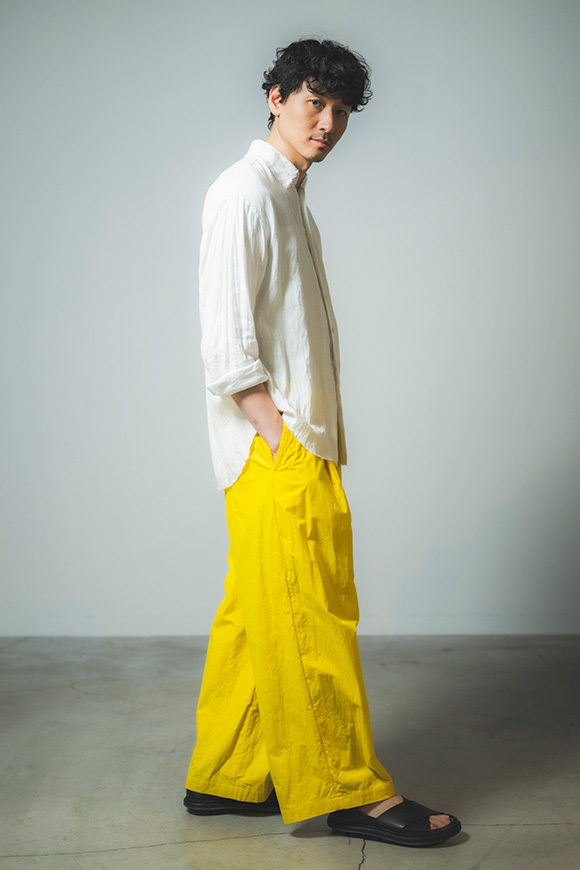 S272-13_jaune brillant