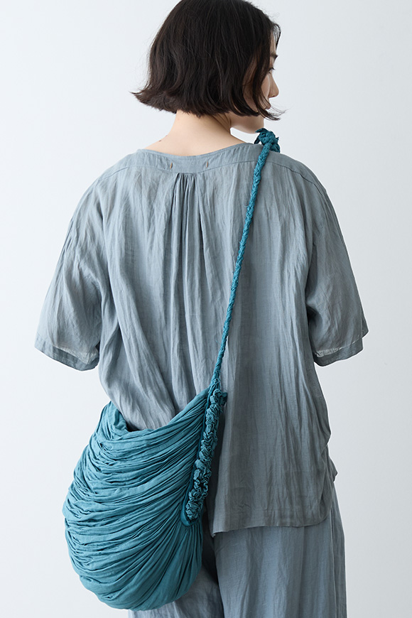 T005-09_teal blue